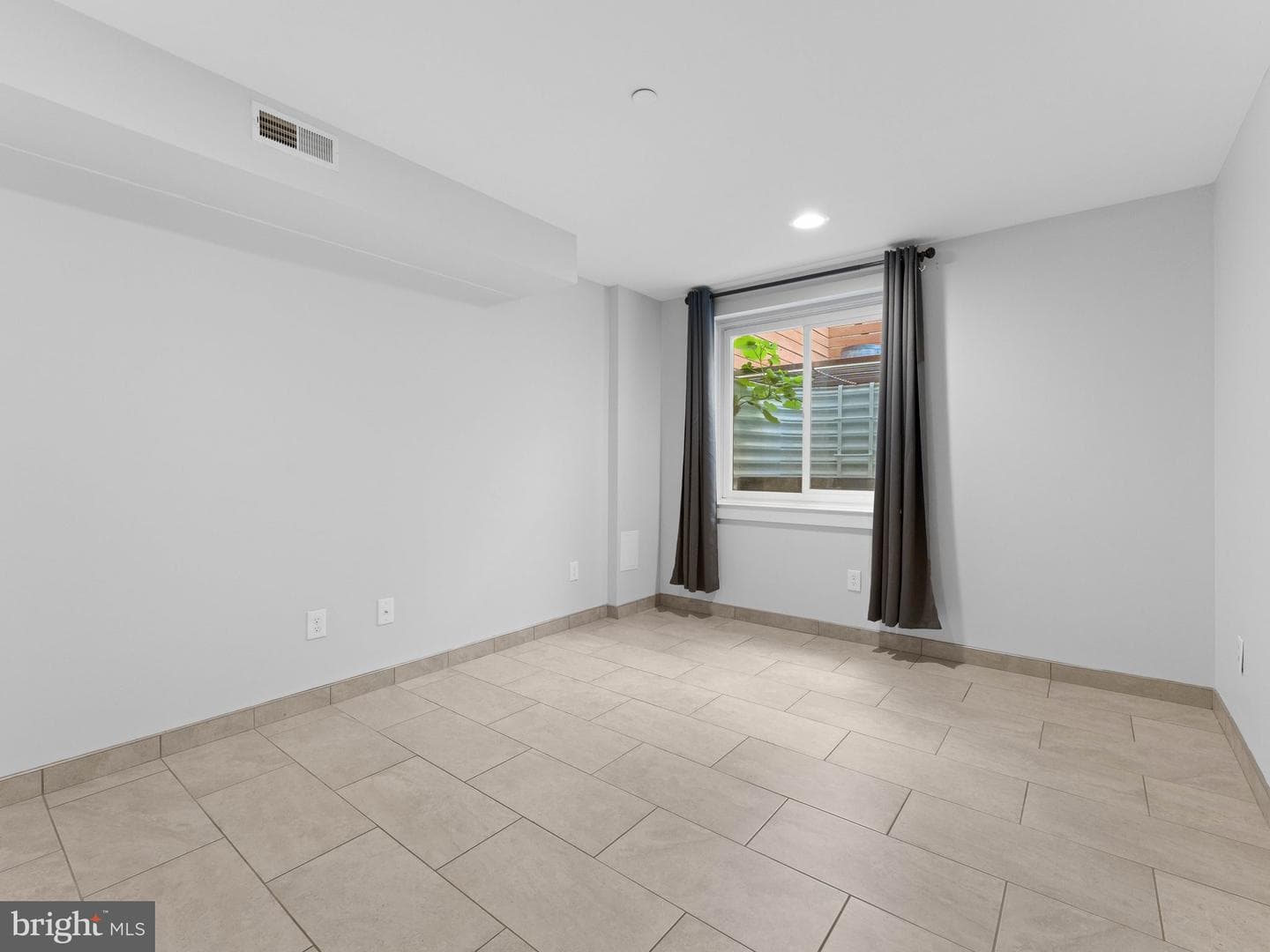 2225 Coral Street photo 27