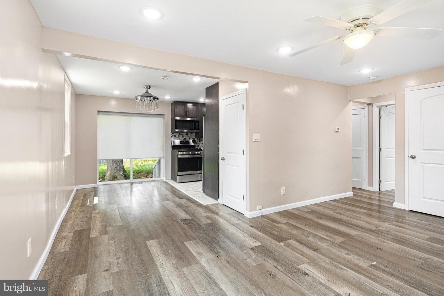 8008 Algon Avenue photo 3