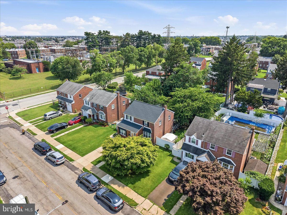 914 Longshore Avenue photo 39