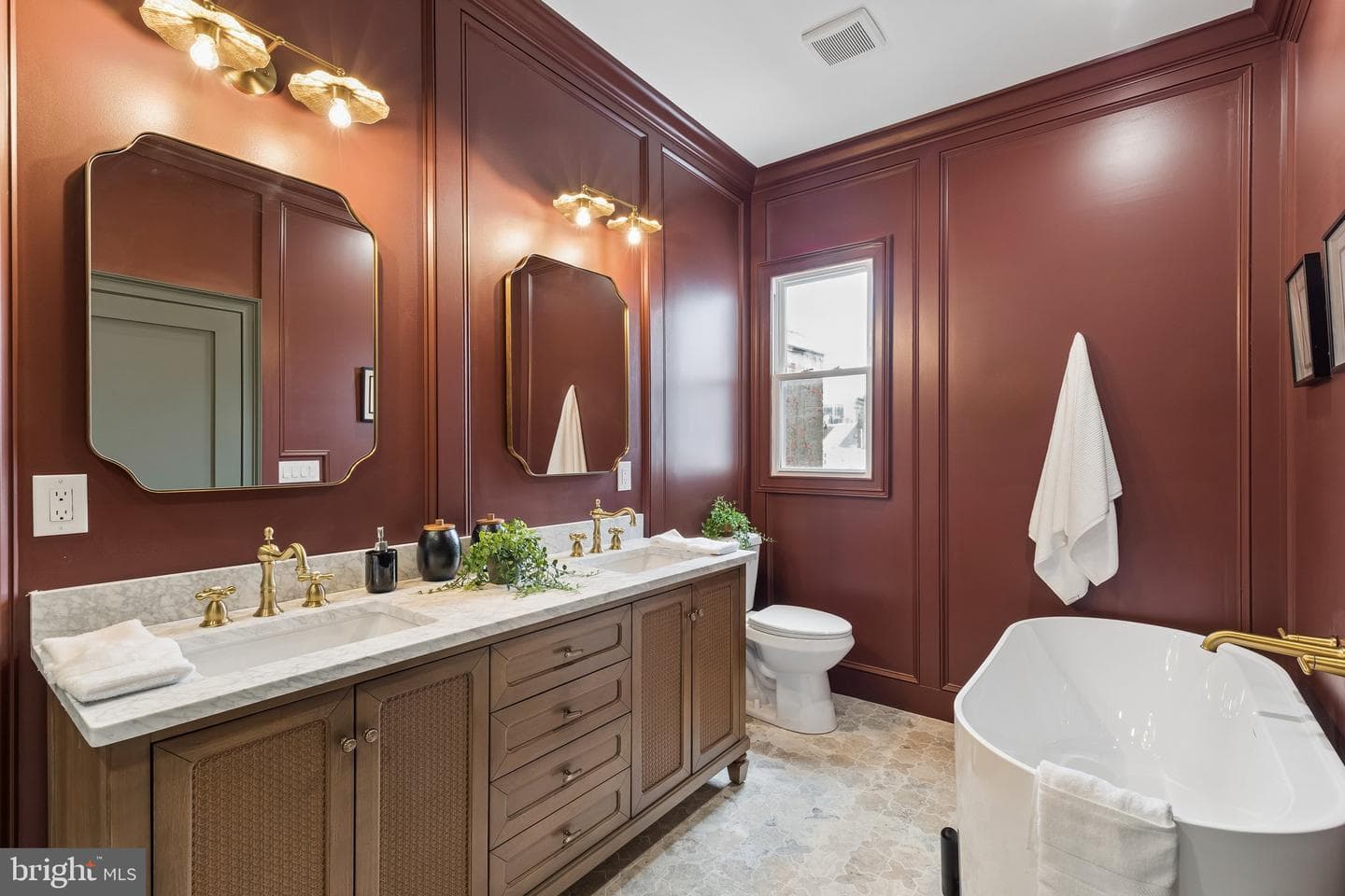 1731 Christian Street photo 29