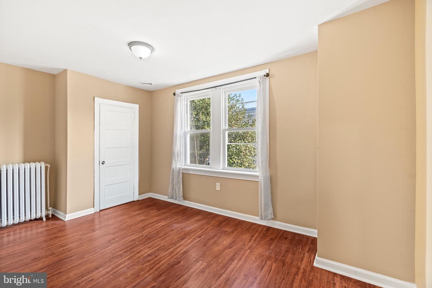 8218 Craig Street photo 15