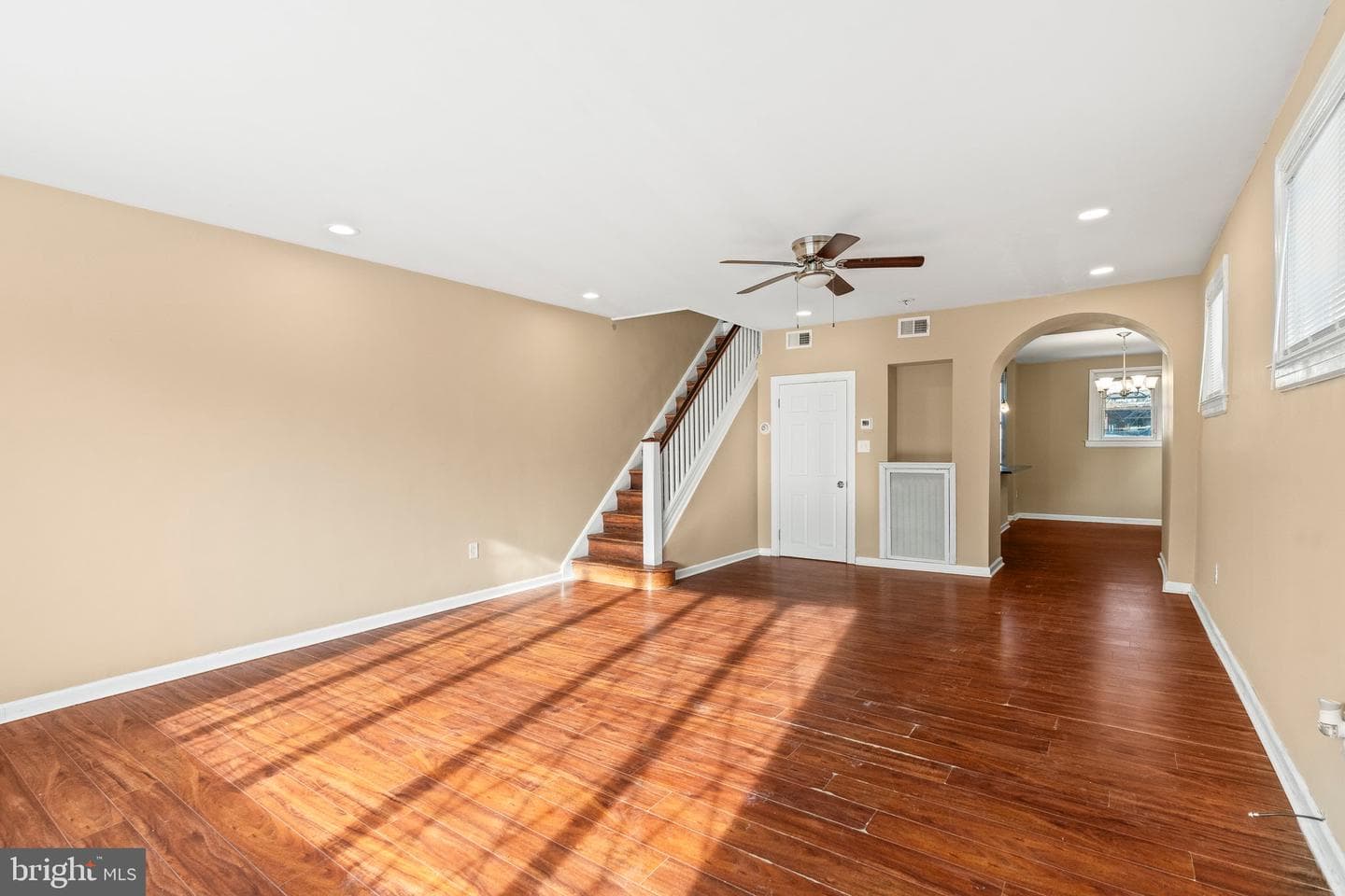 8218 Craig Street photo 6