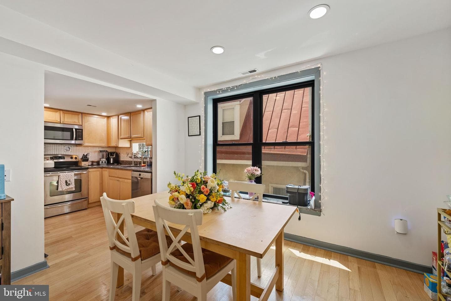 830 Lombard Street #a photo 7