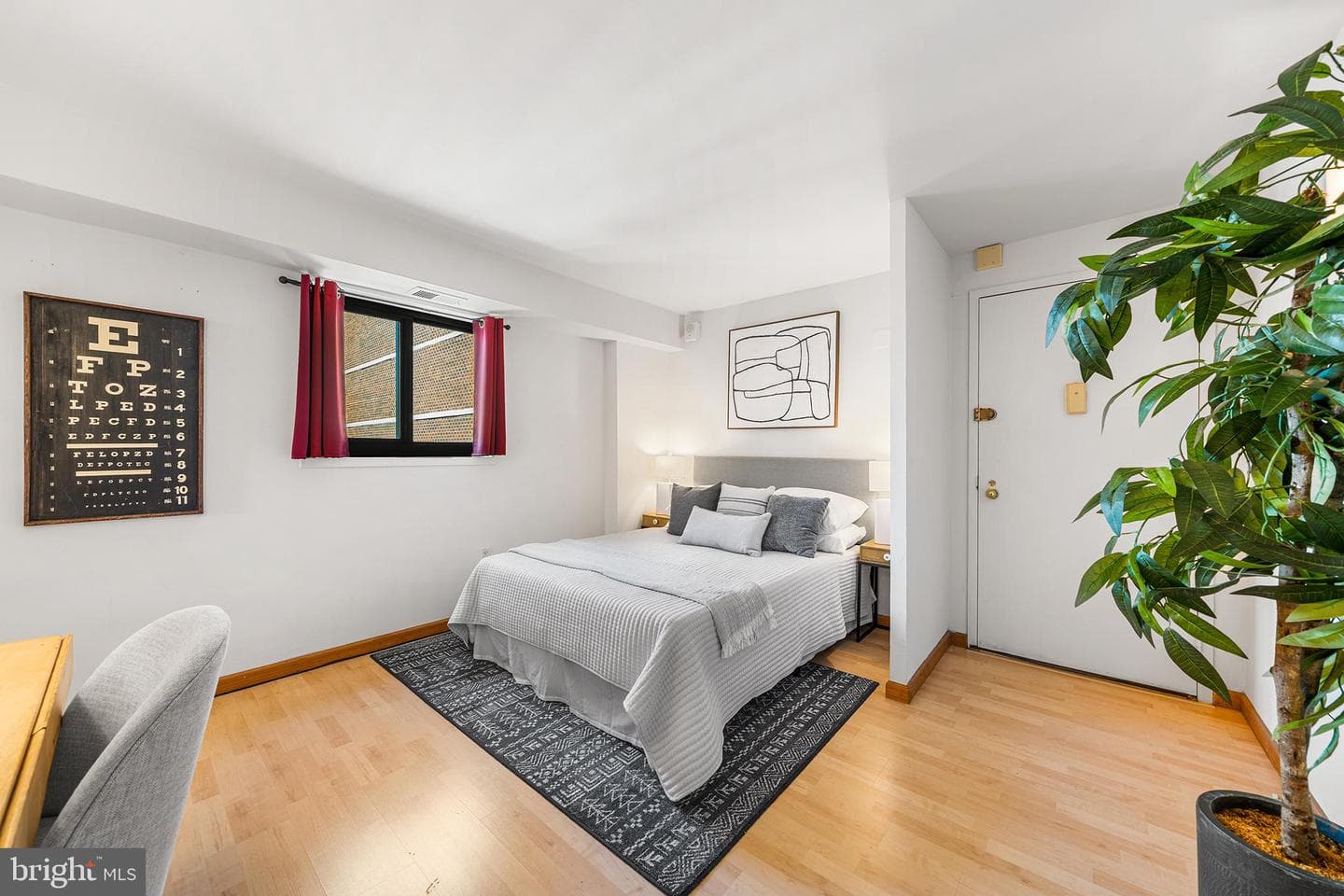 1420 Locust Street #35h photo 26