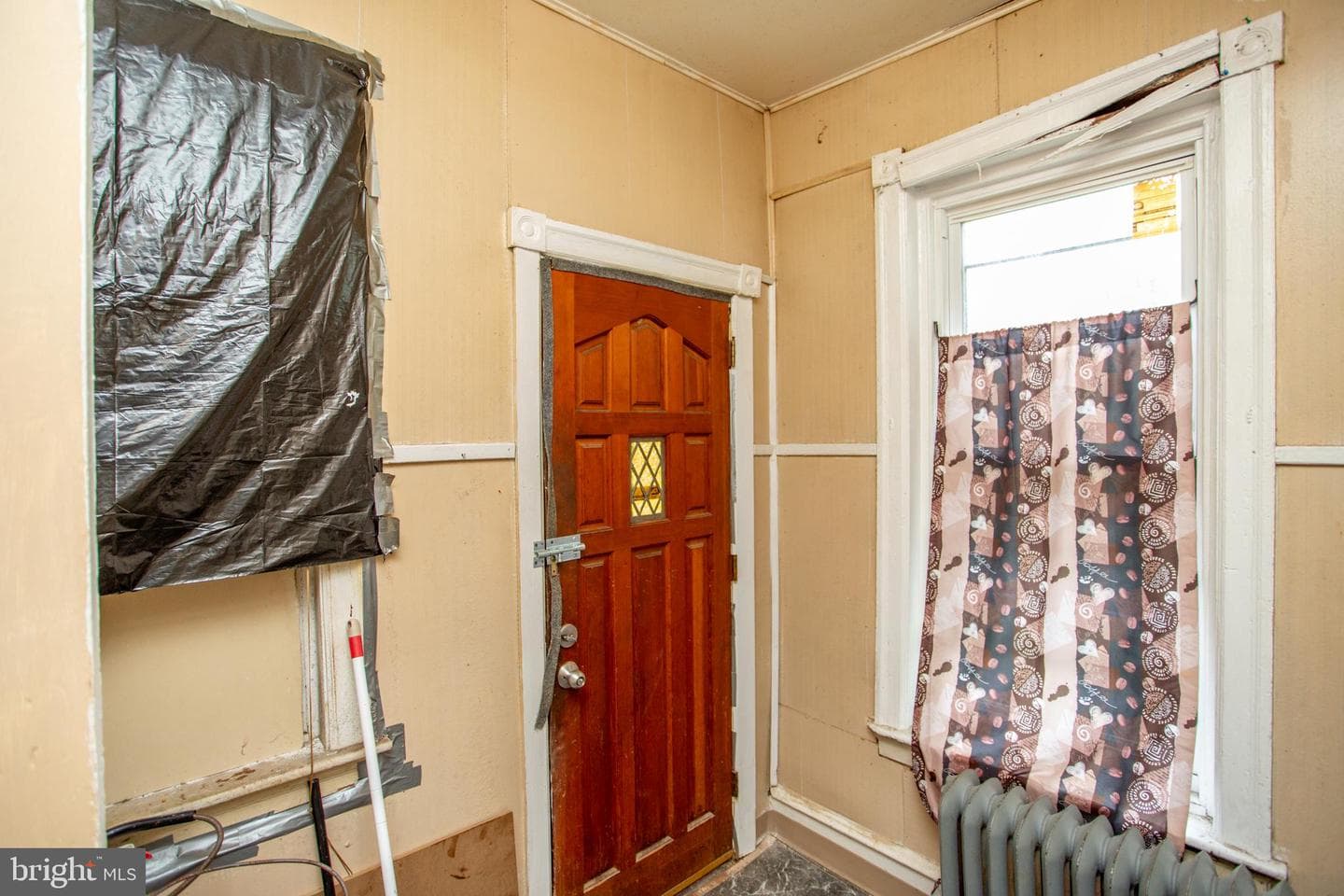814 E Woodlawn Street photo 32