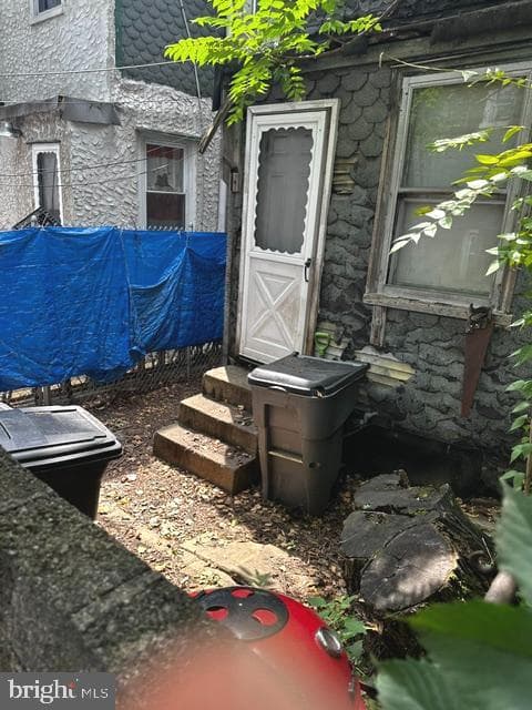 2759 N Taylor Street photo 13