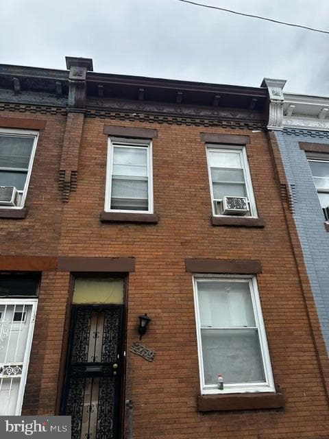 2759 N Taylor Street photo 17