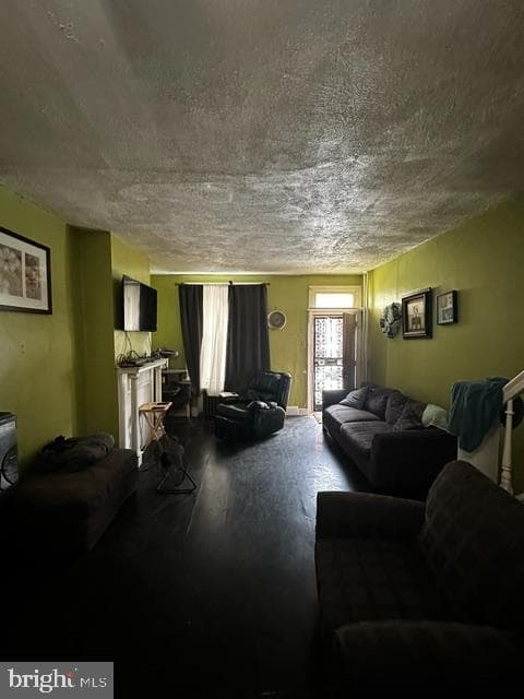 2759 N Taylor Street photo 3