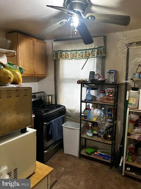 2759 N Taylor Street photo 4