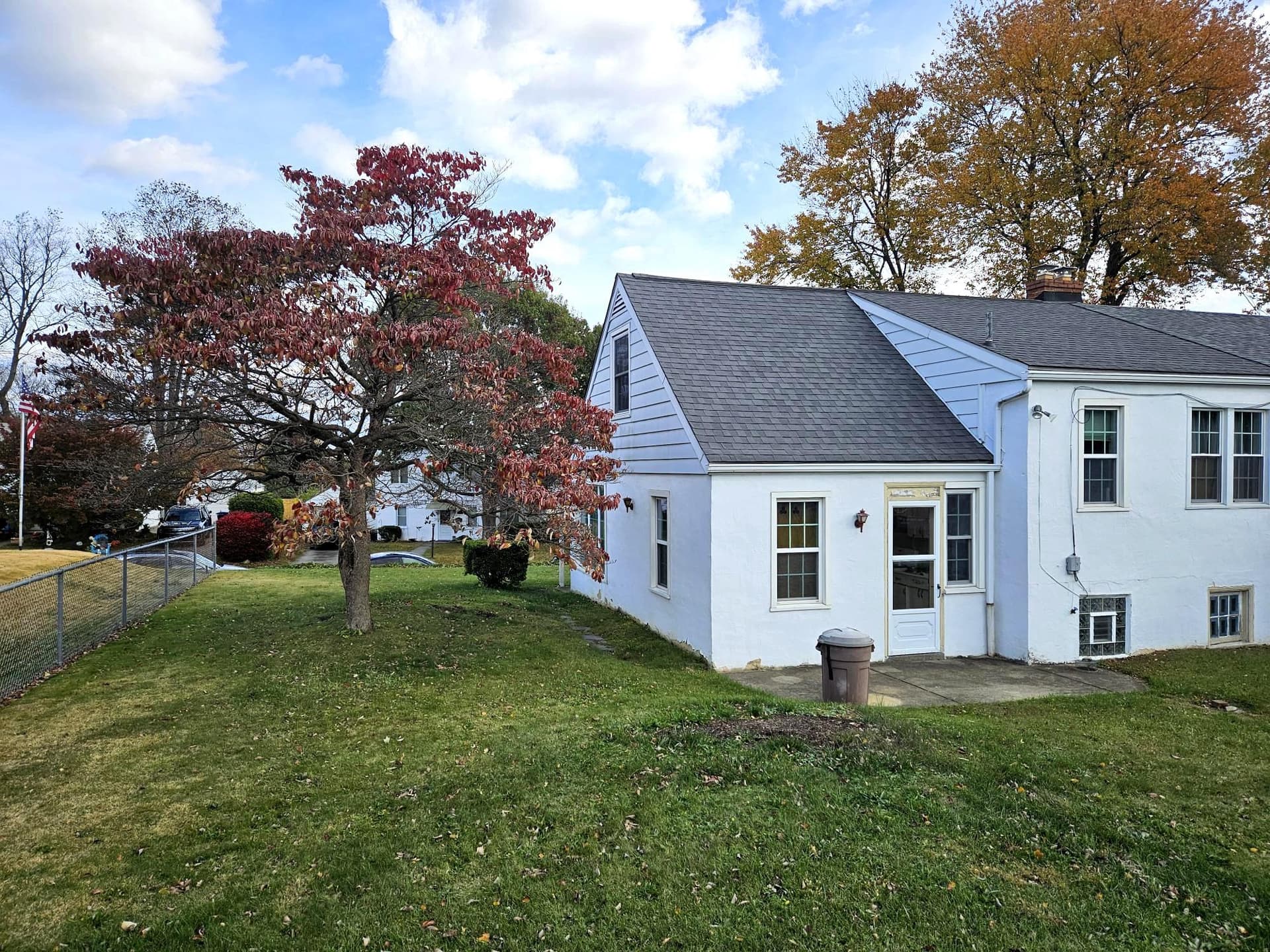 8612 Lykens Lane photo 11