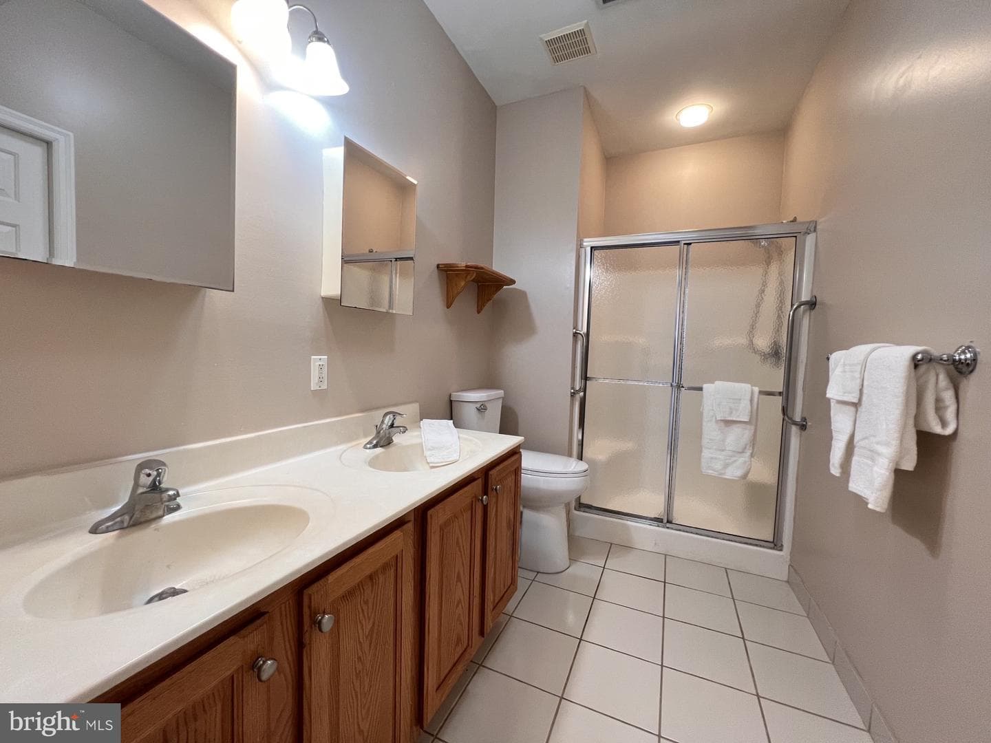 540 Easy Street #t91 photo 19