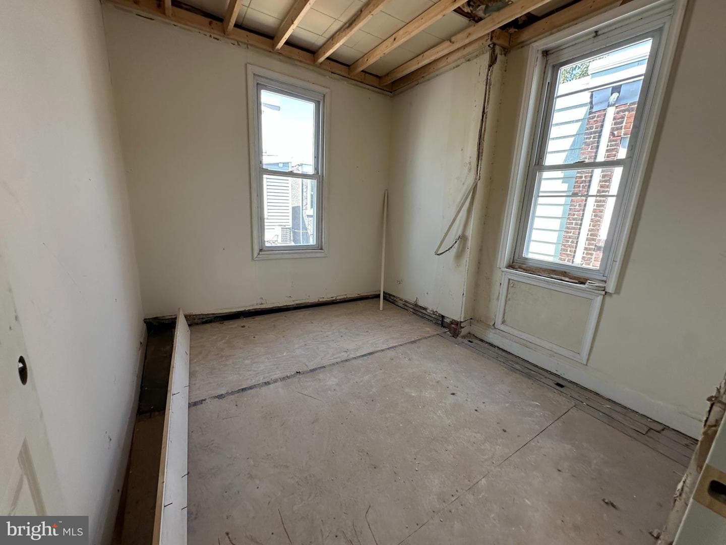 853 Mercer Street photo 12