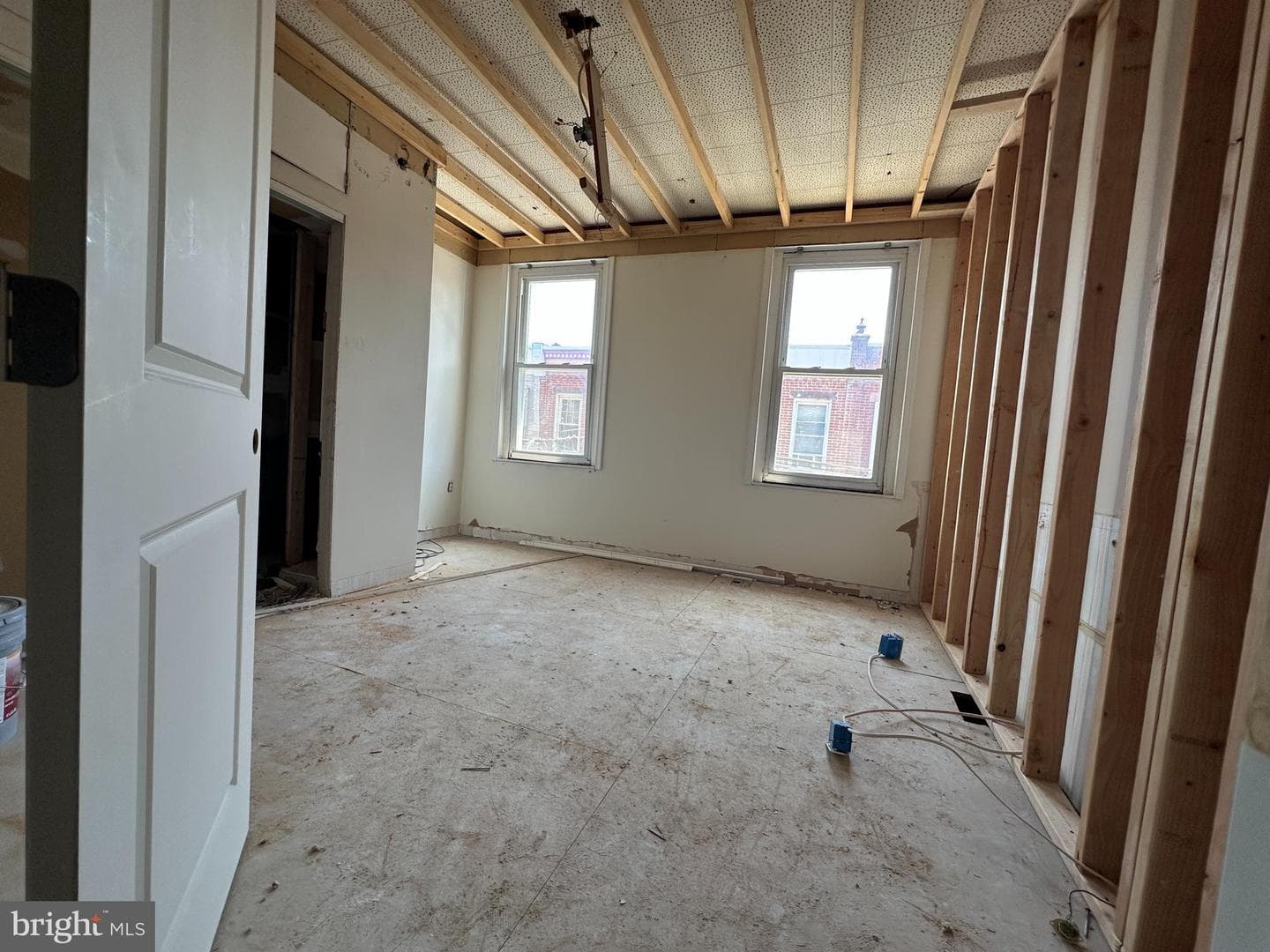 853 Mercer Street photo 16