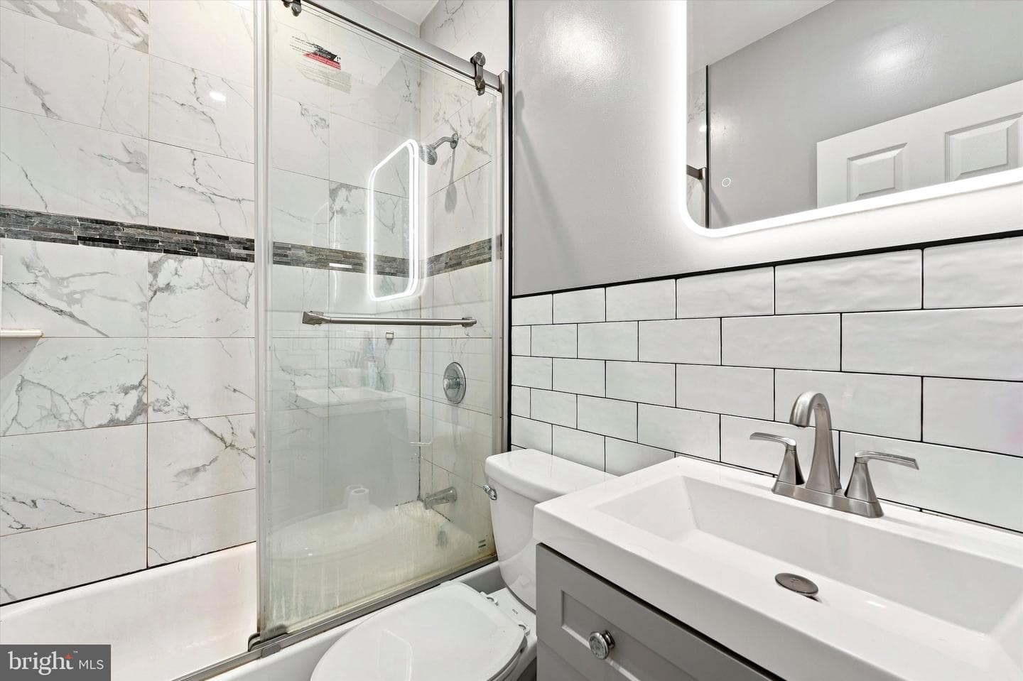 2314 S Hemberger Street photo 3