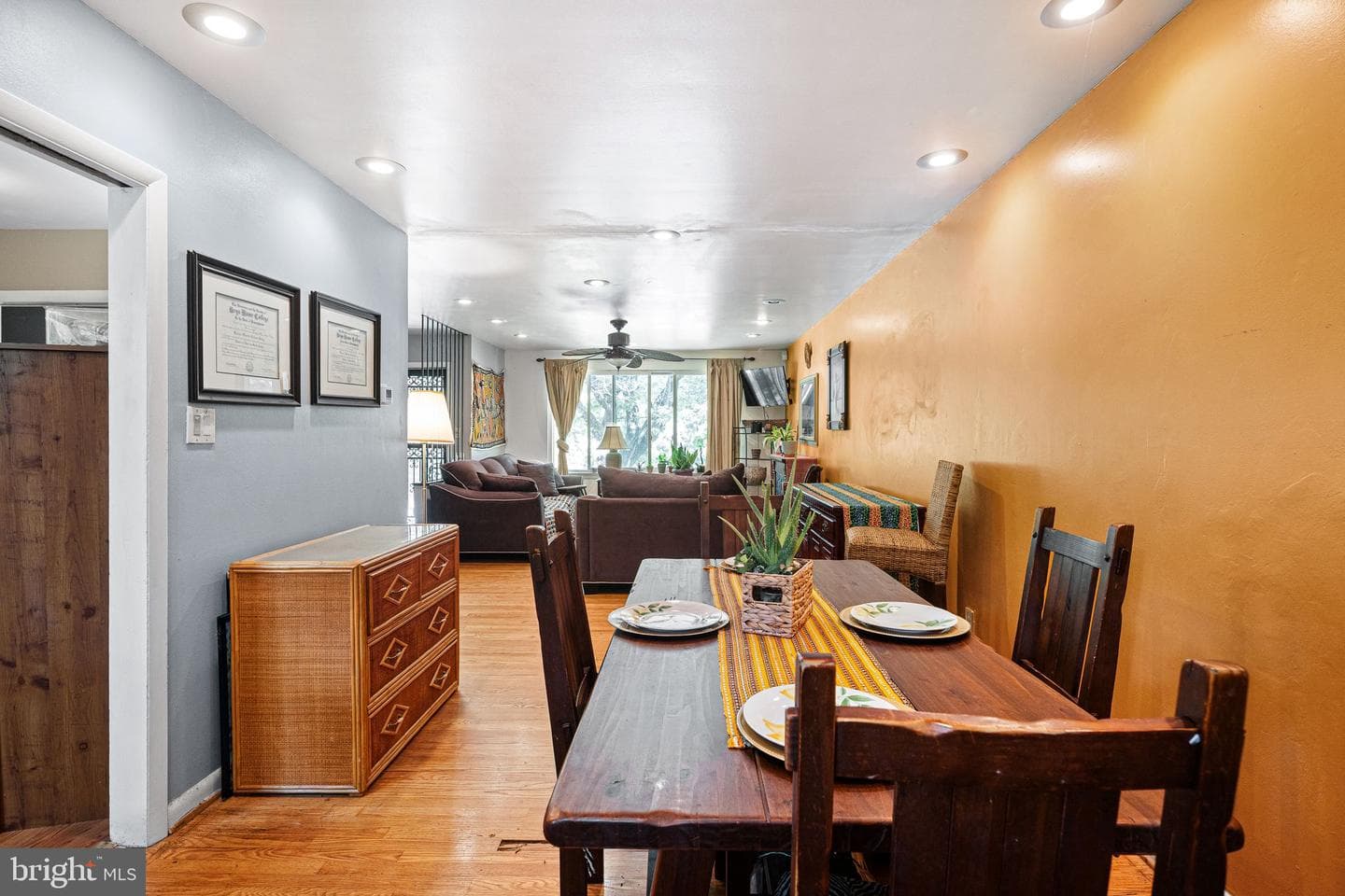 6348 Henry Avenue photo 8