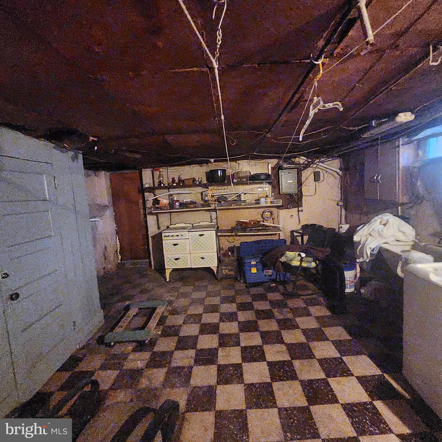 1415 E Washington Lane photo 21