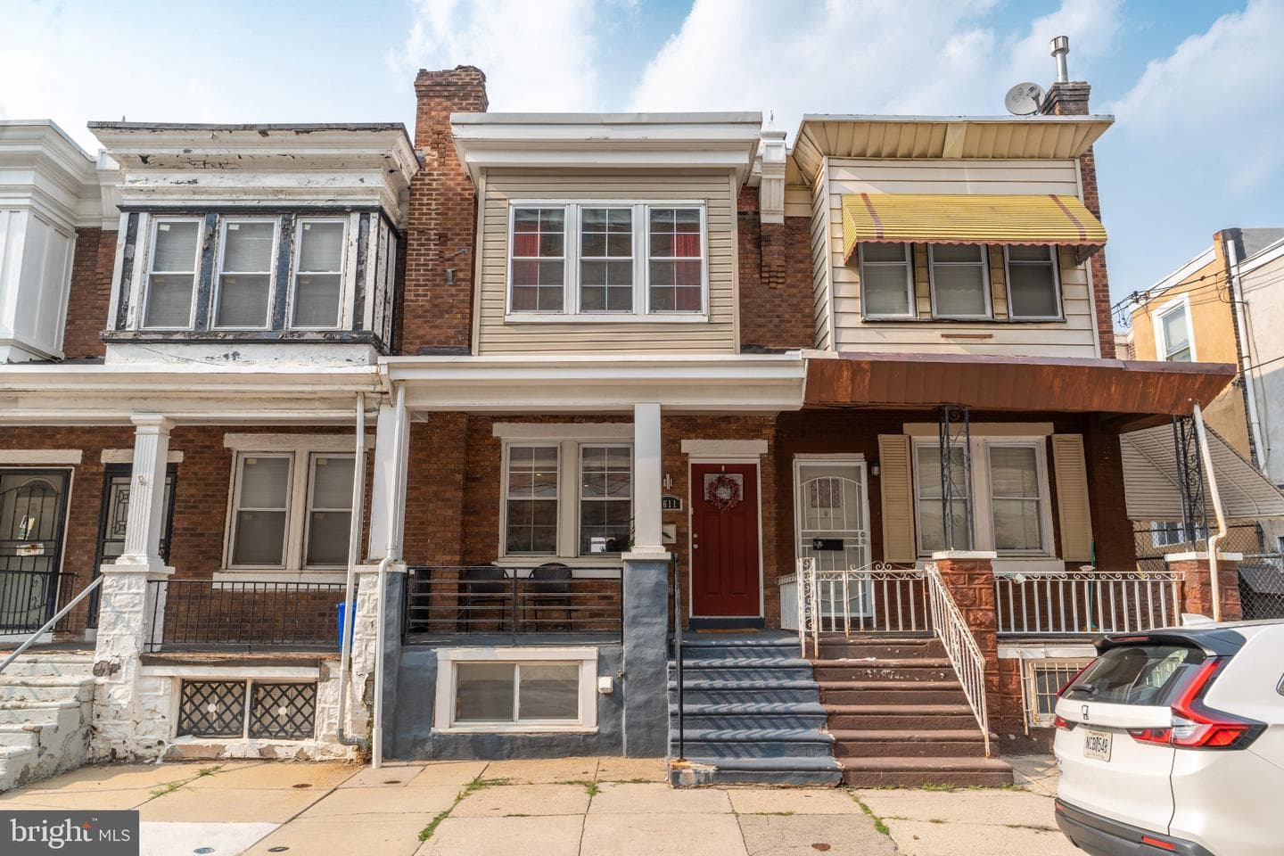 2611 W Thompson Street photo 1