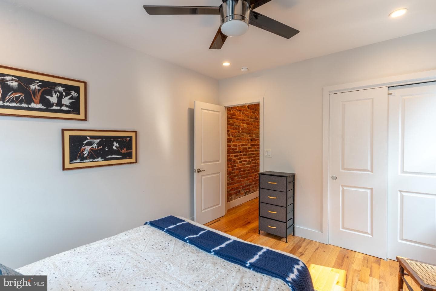 2611 W Thompson Street photo 24