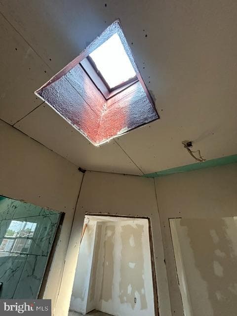 2038 W Spencer Avenue photo 11