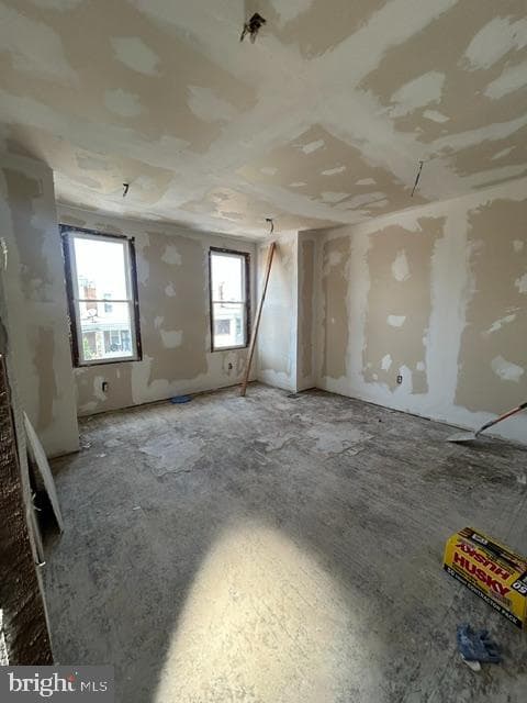 2038 W Spencer Avenue photo 14
