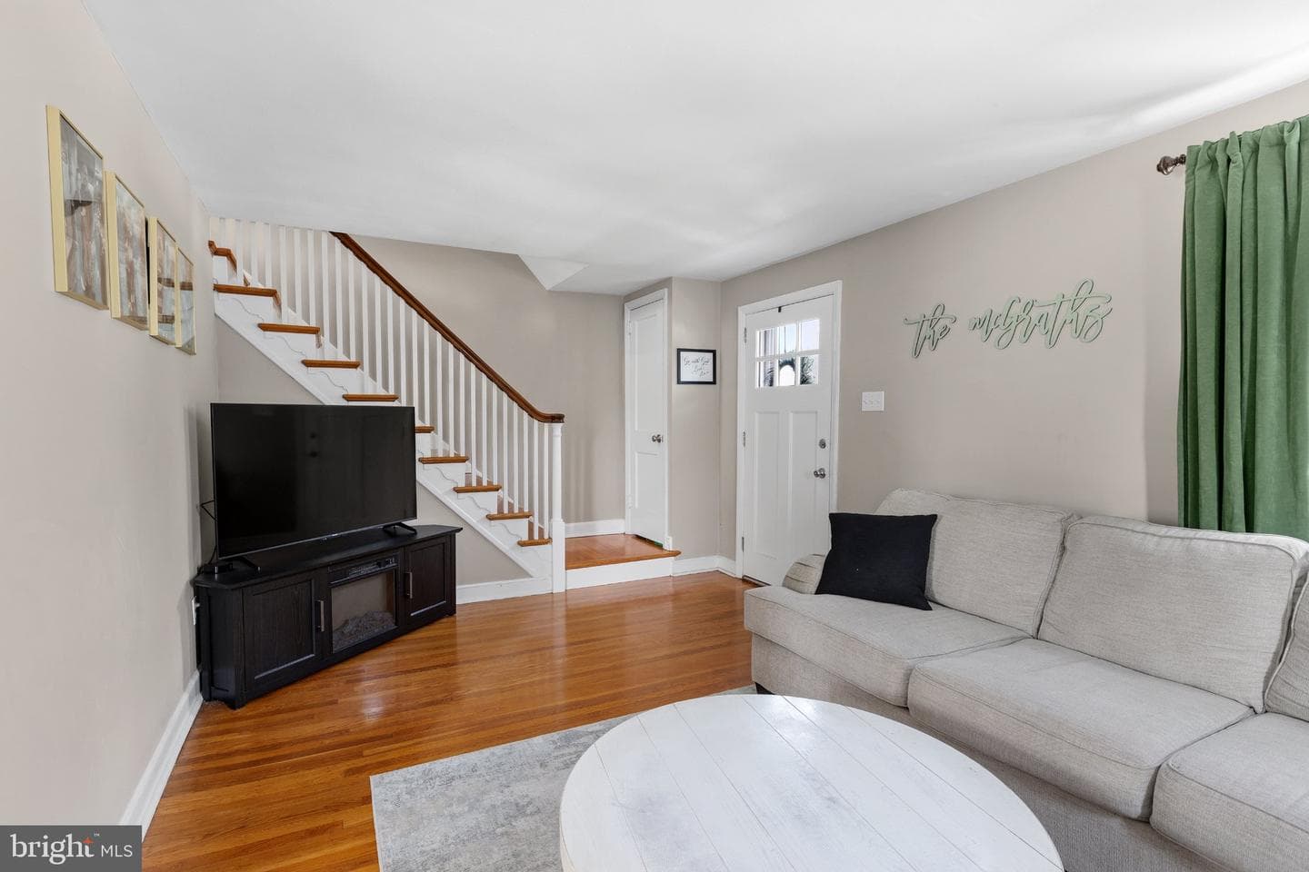 461 Summit Avenue photo 5