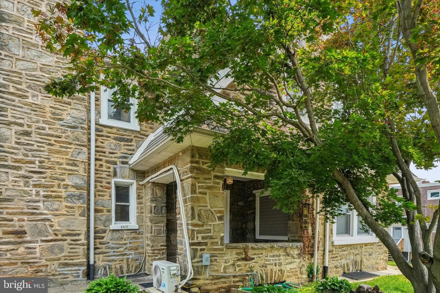 5011 Copley Road photo 1
