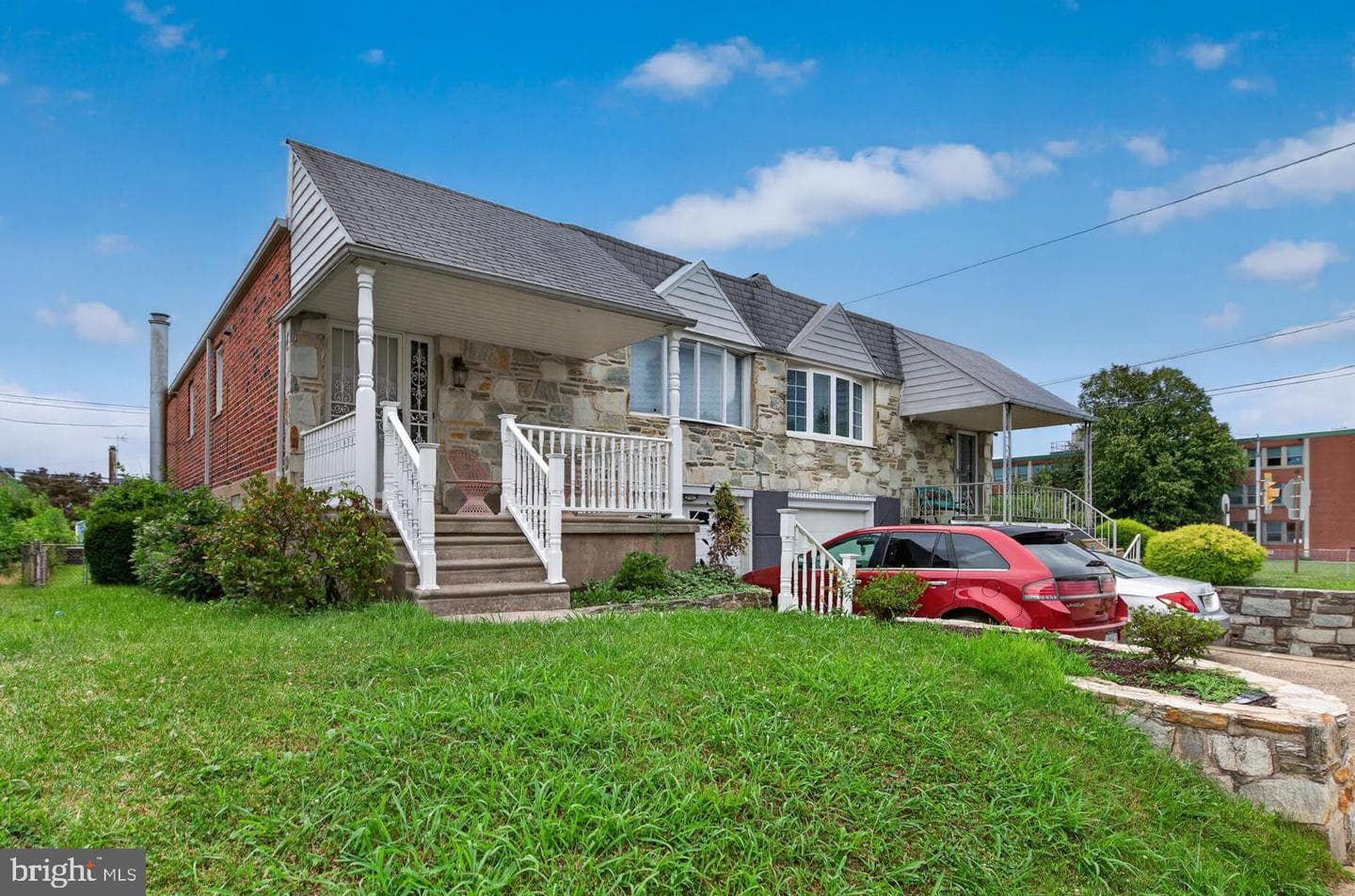 9731 Hoff Street photo 1