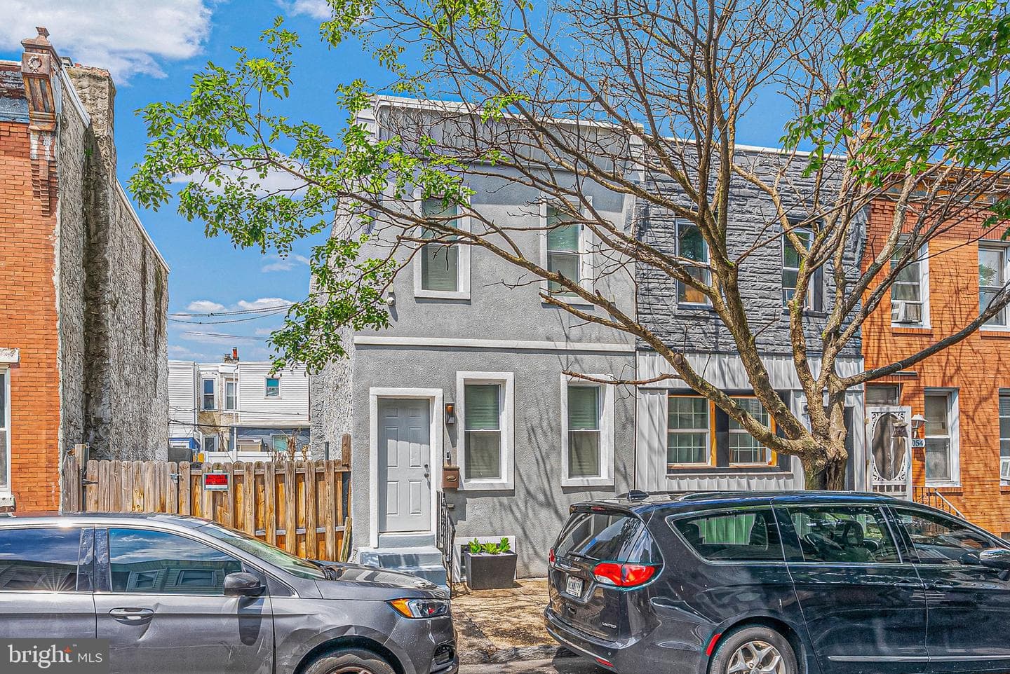 3050 Agate Street photo 1