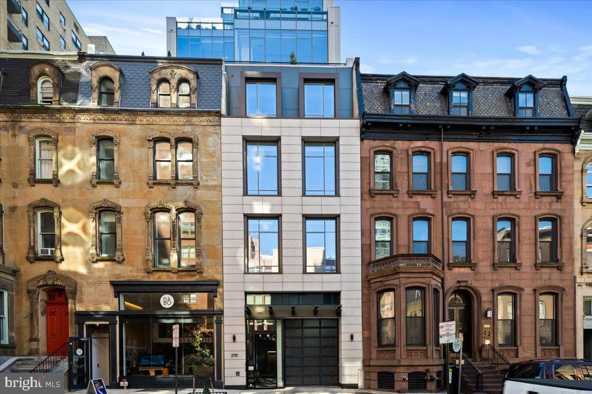 2108 Walnut Street #ph photo 1
