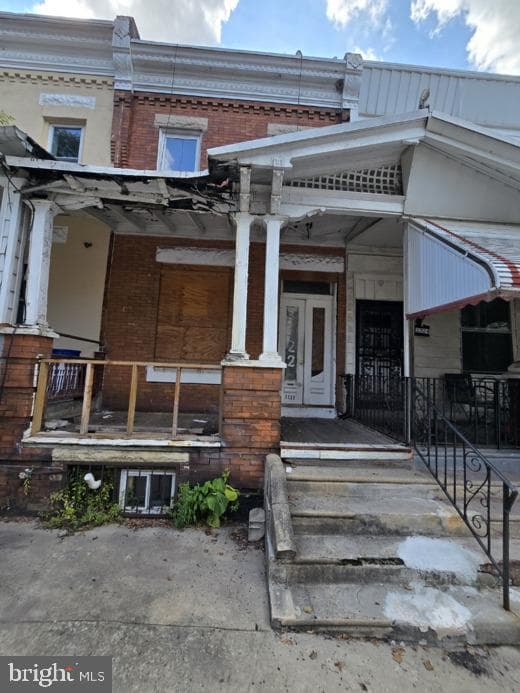 3322 N Smedley Street photo 1