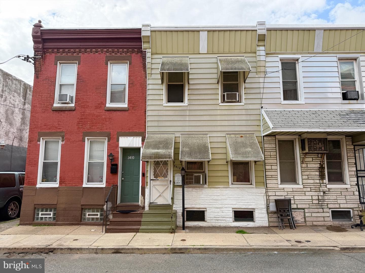 3412 Braddock Street photo 1