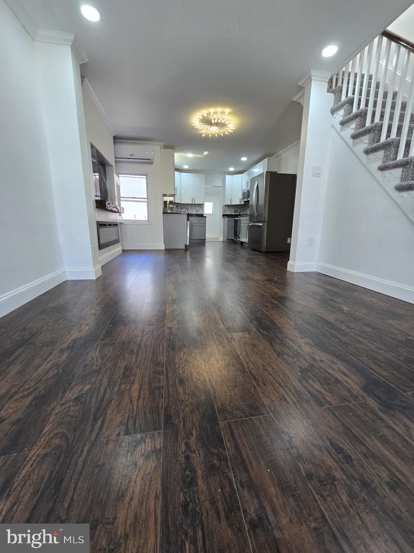 6824 Rodney Street photo 1