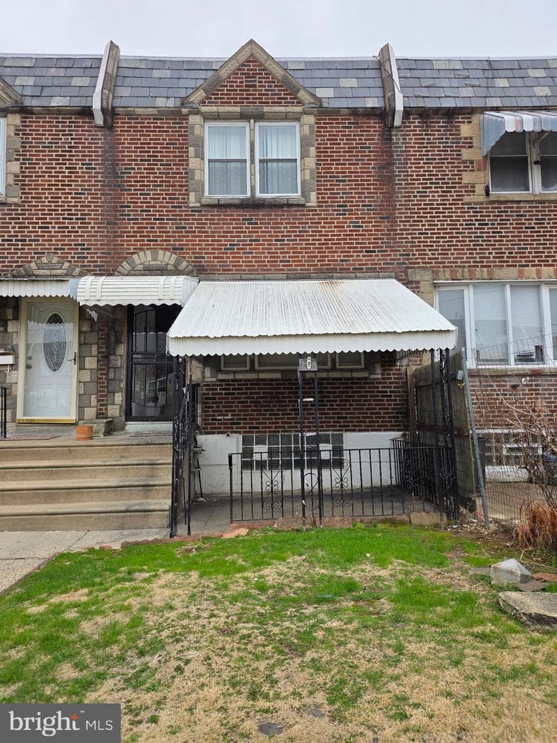 6247 Marsden Street photo 1