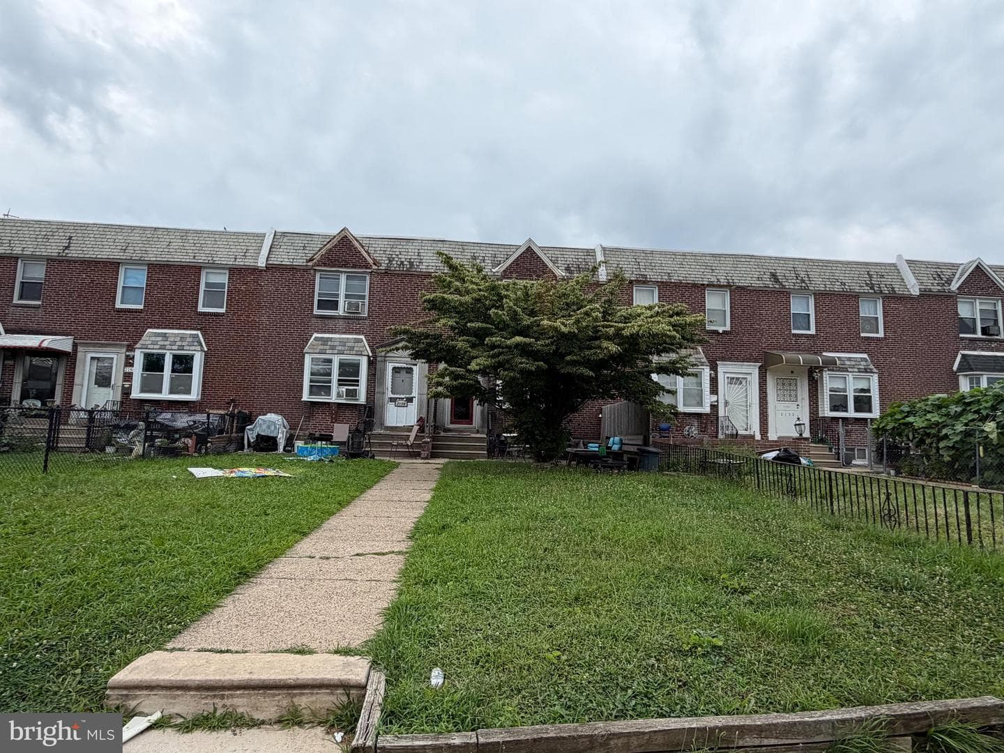 2156 Glenview Street photo 1