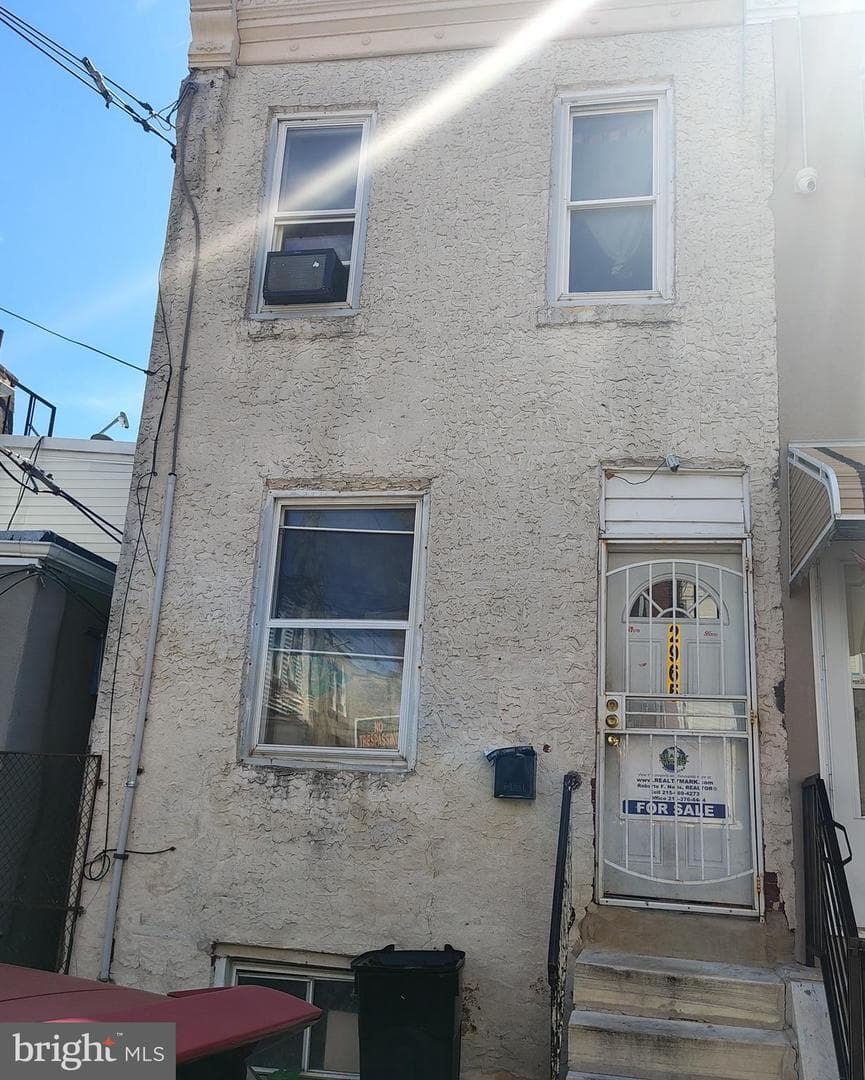 2965 Ella Street photo 1