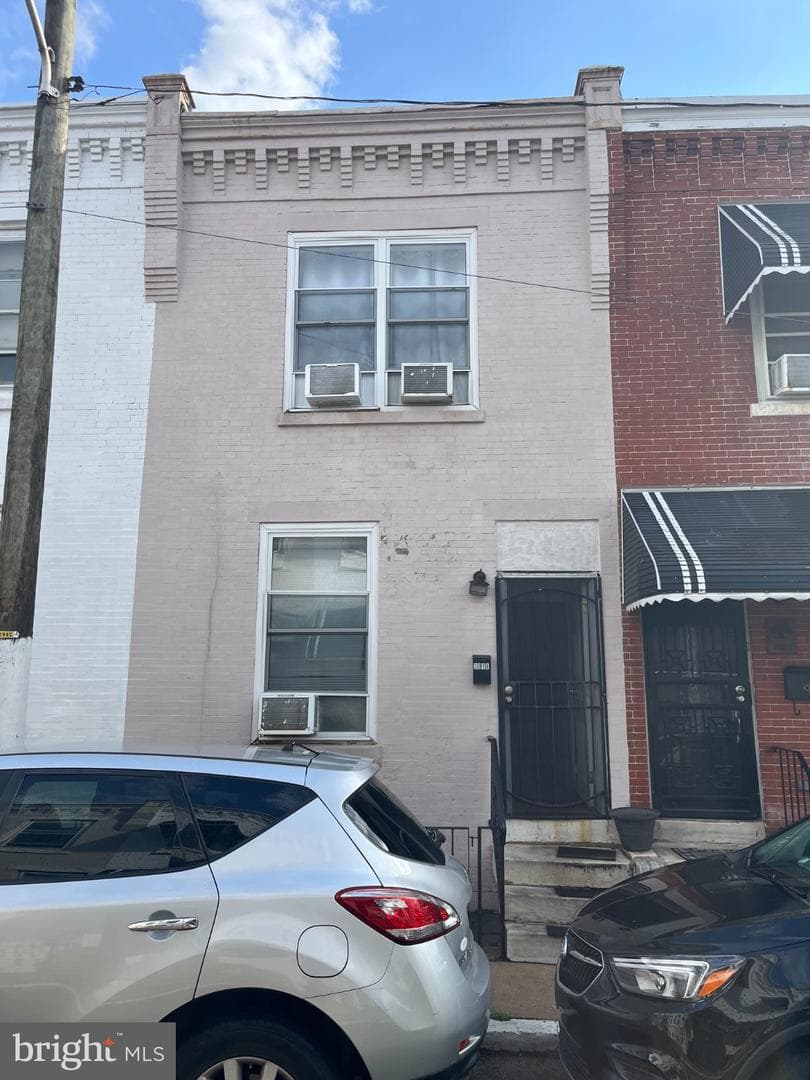 3918 Willow Street, Philadelphia