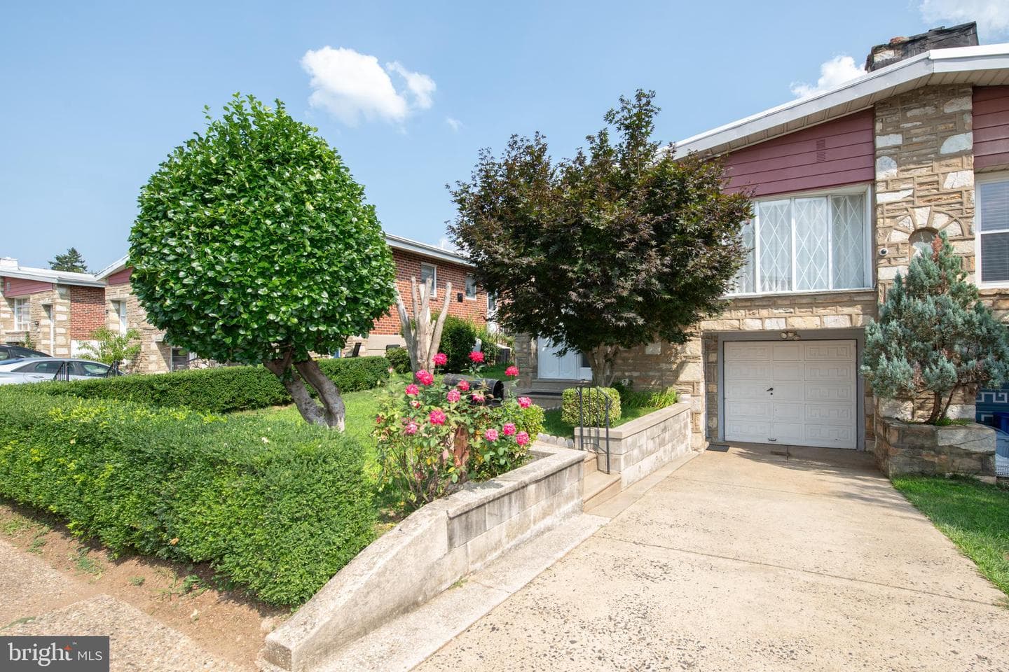 7705 Dorcas Street photo 1