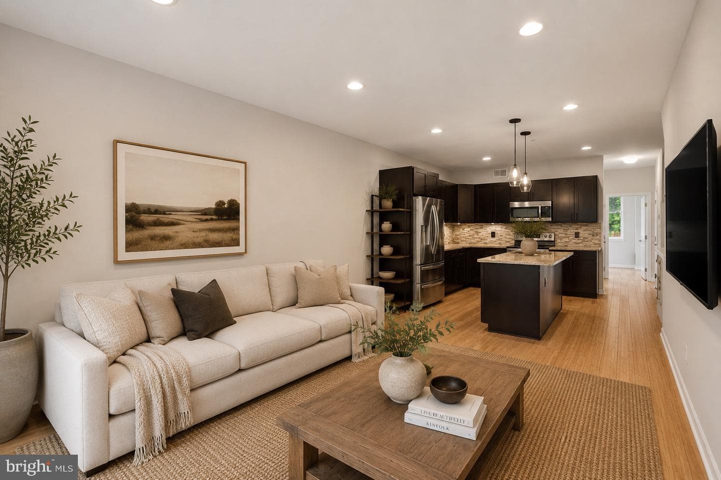 1211 Mount Vernon Street #1 photo 1