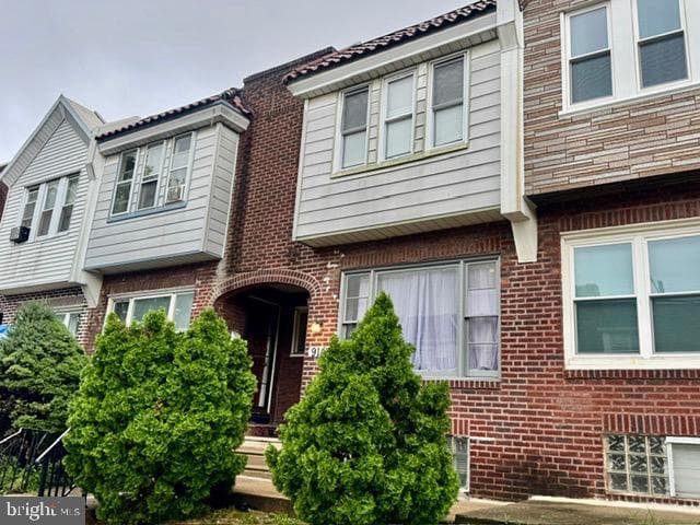 914 Anchor Street photo 1