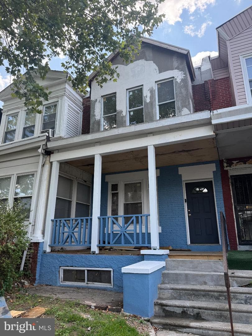 6010 W Jefferson Street photo 1