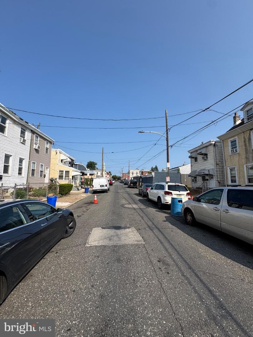 2021 Plum Street photo 1