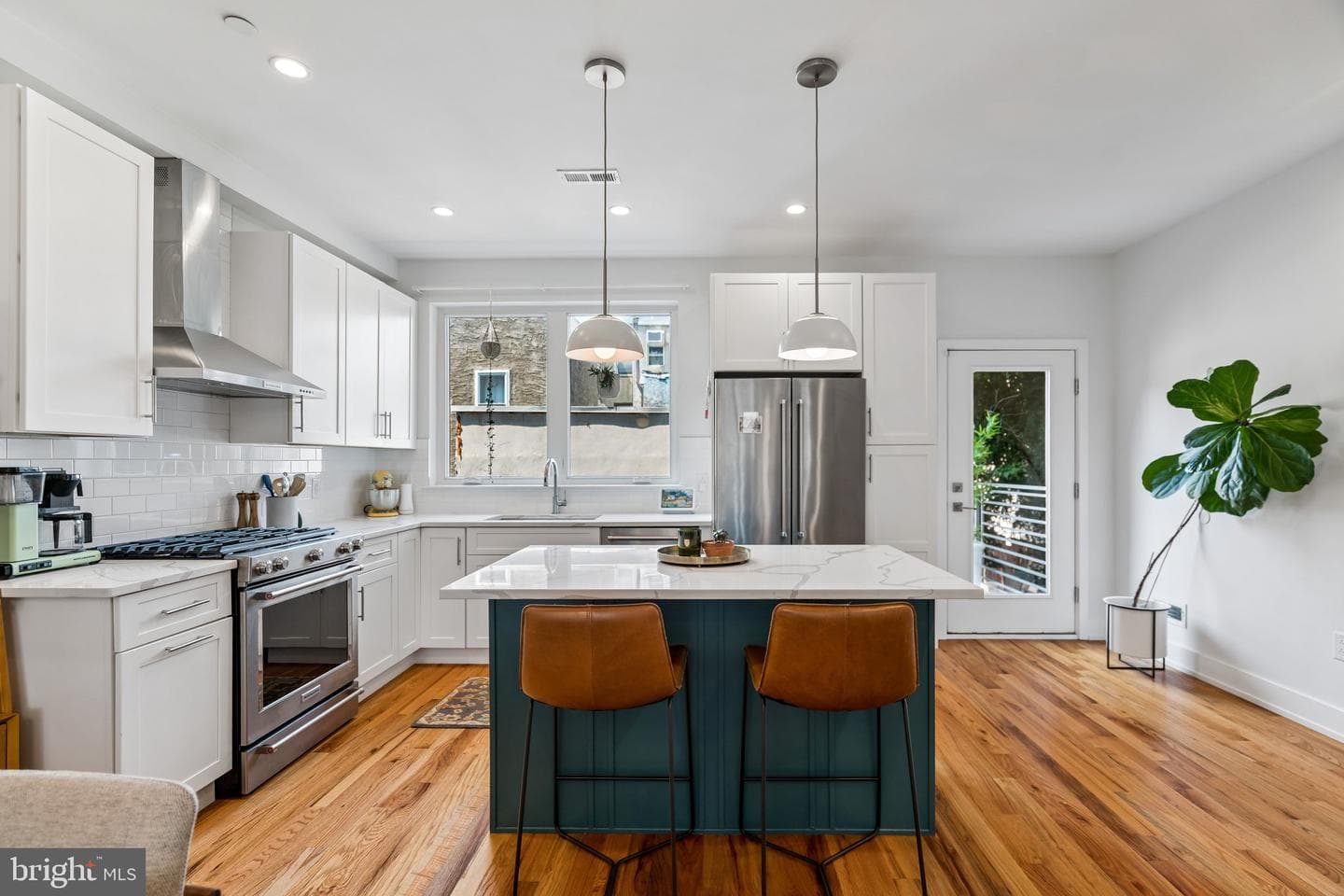 1126 E Palmer Street #11 photo 1