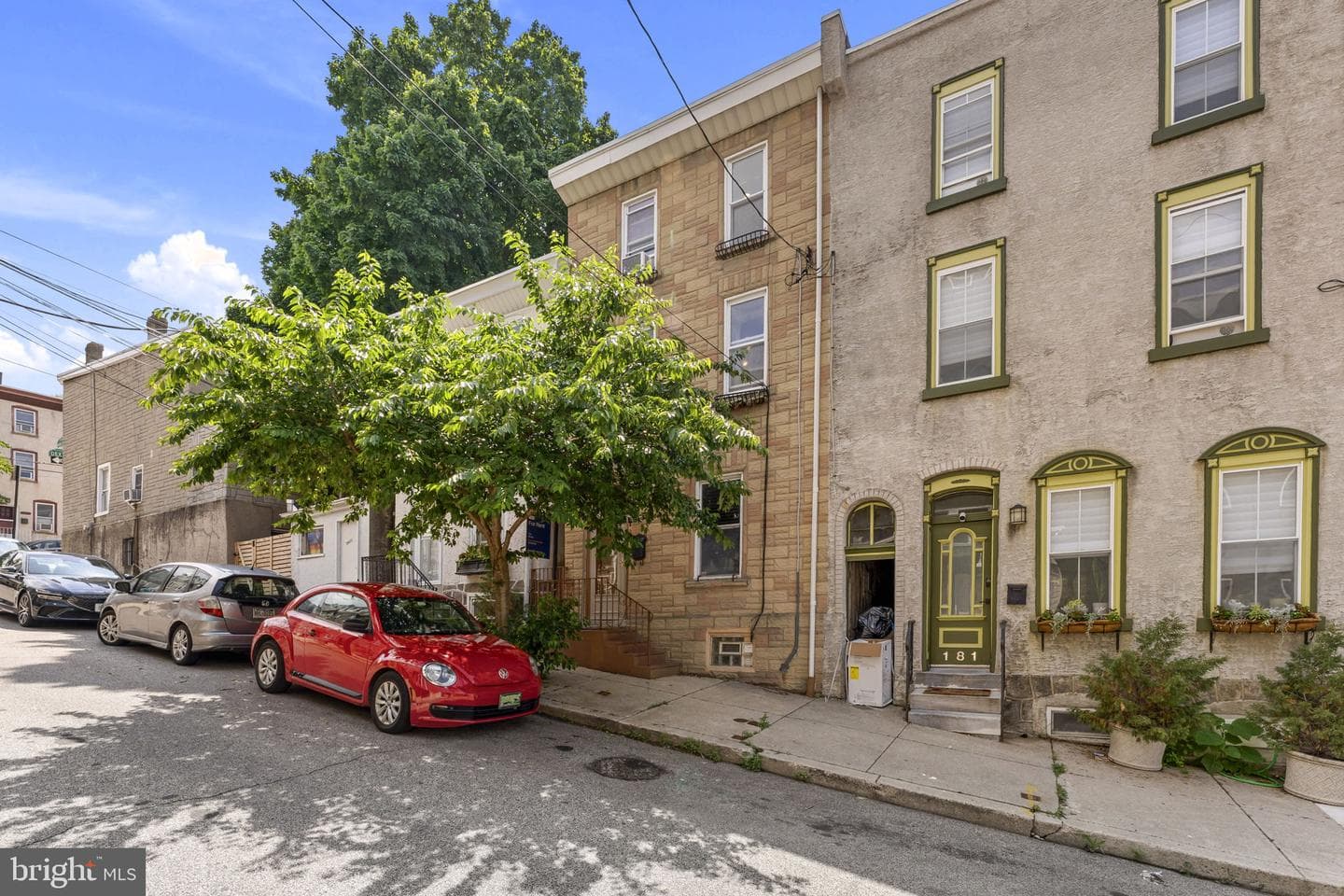 183 Markle Street photo 1