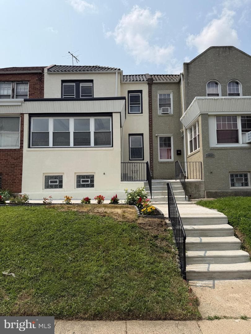 6534 Ogontz Avenue, Philadelphia