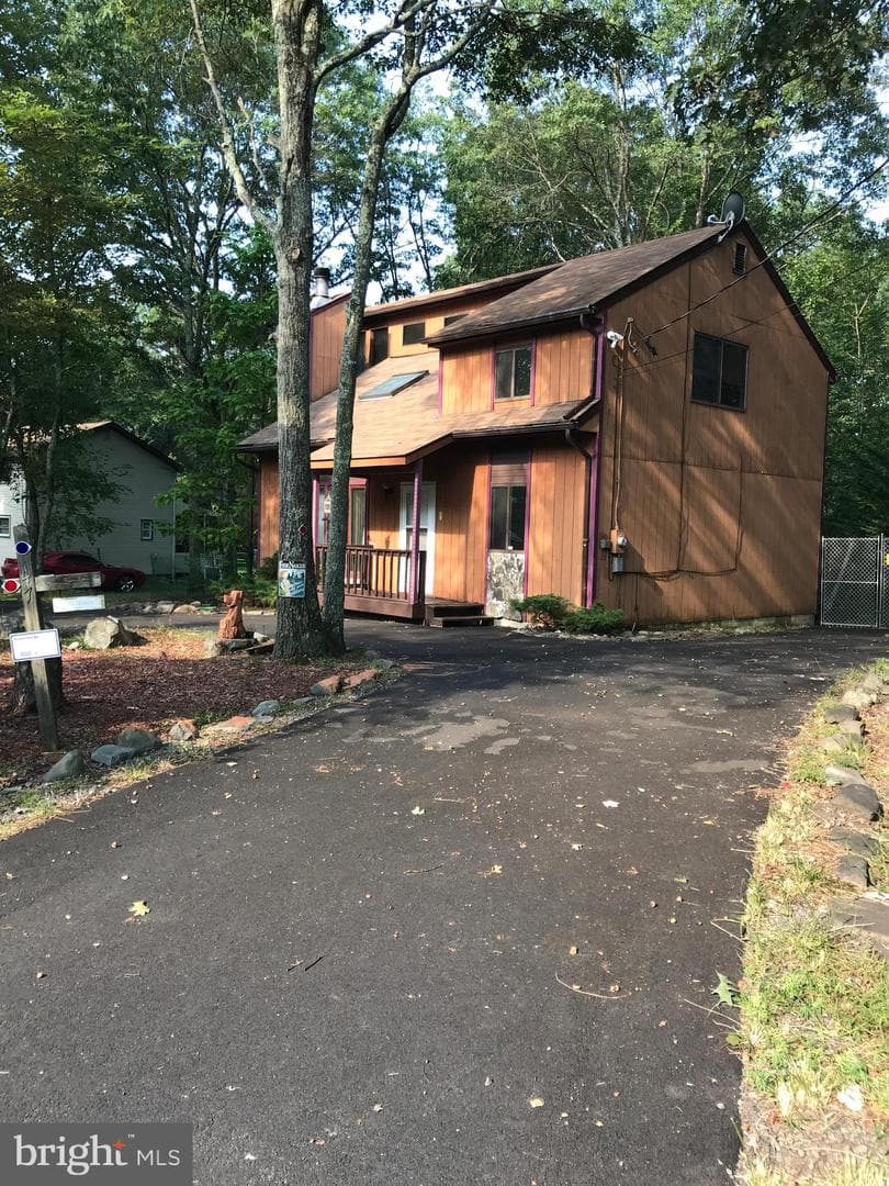 177 Pocono Boulevard photo 3