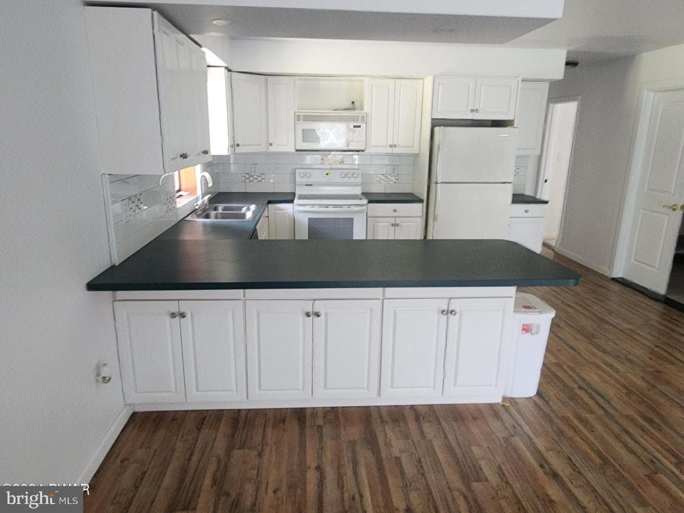 114 Farmhouse Drive photo 8