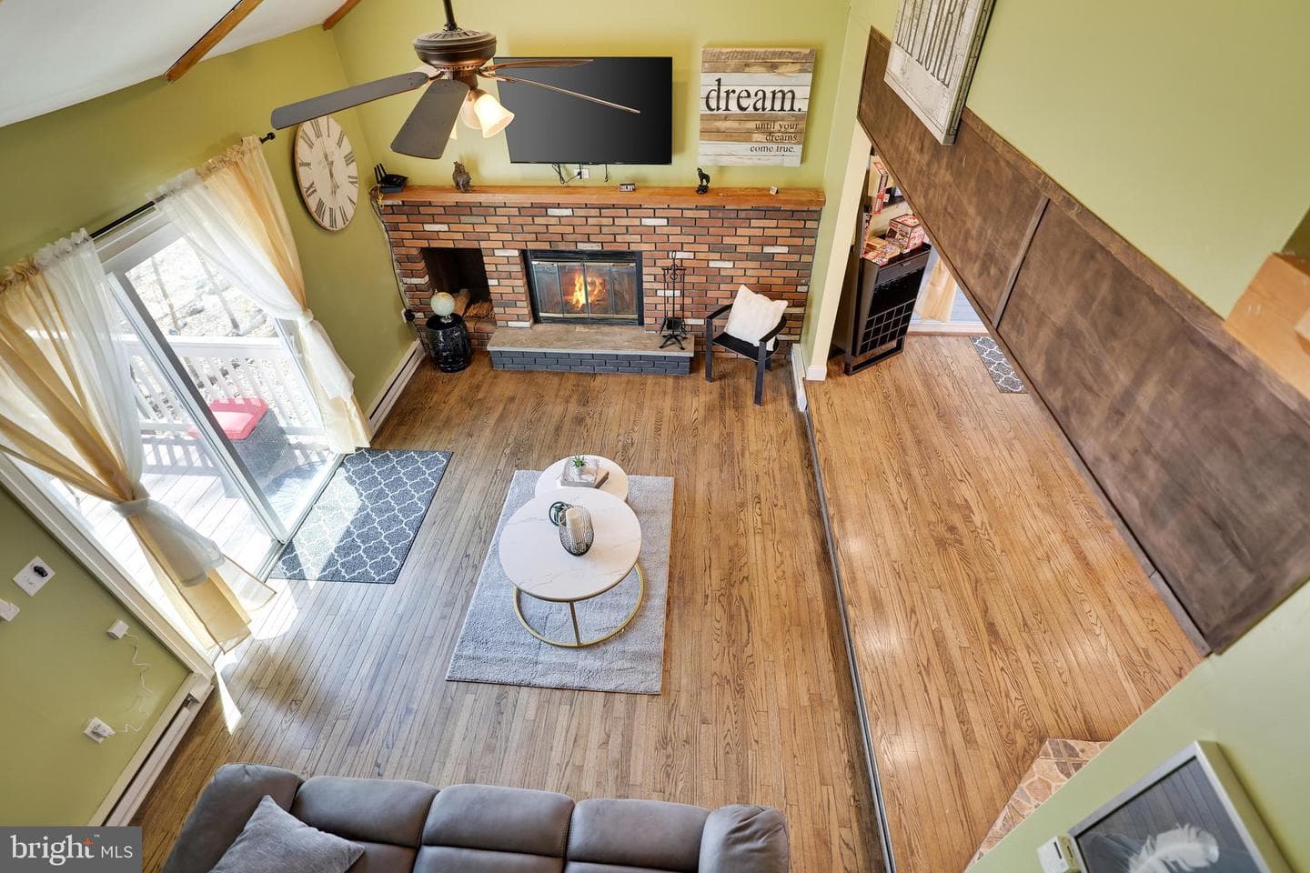 163 Cambridge Court photo 20