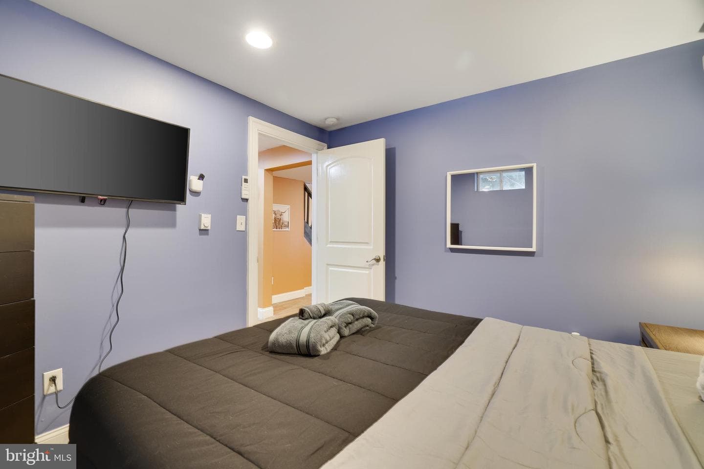 163 Cambridge Court photo 39