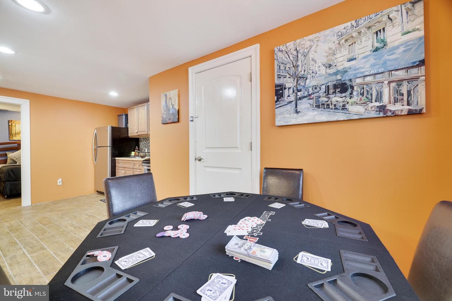 163 Cambridge Court photo 42