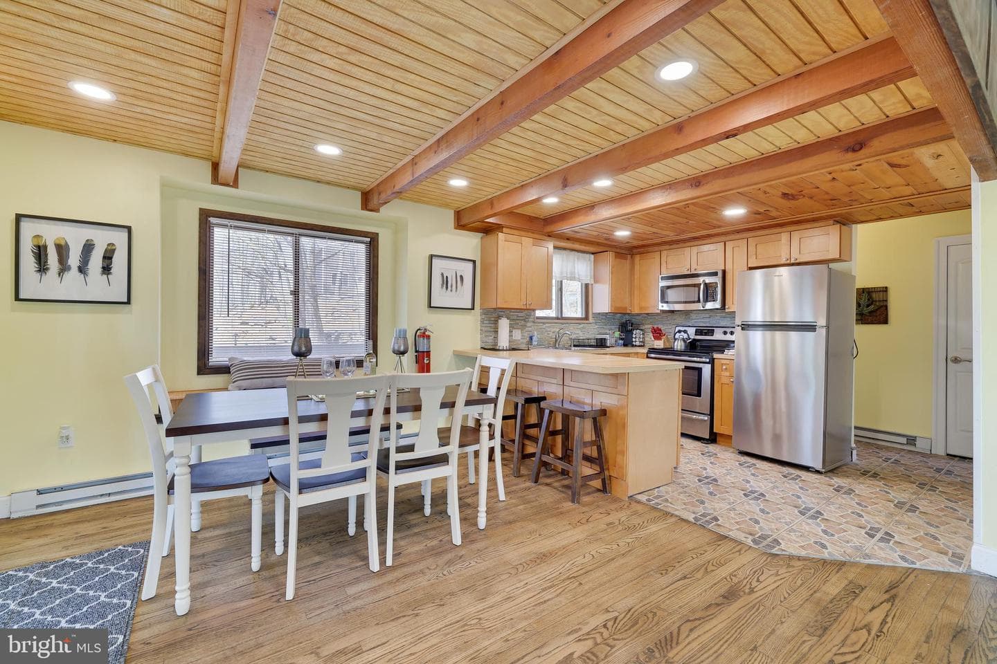 163 Cambridge Court photo 7